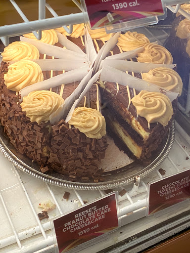 Restaurant «The Cheesecake Factory», reviews and photos, 2612 Sawgrass Mills Cir, Sunrise, FL 33323, USA