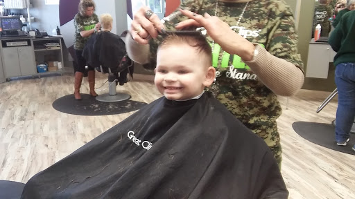 Hair Salon «Great Clips», reviews and photos, 1843 N Scatterfield Rd, Anderson, IN 46012, USA
