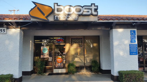Telecommunications Service Provider «Boost Mobile Store», reviews and photos, 9655 Elk Grove Florin Rd #4, Elk Grove, CA 95624, USA