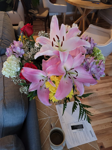 Florist «Bell Bay Florist», reviews and photos, 43-06 Bell Blvd, Bayside, NY 11361, USA