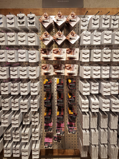 Cosmetics Store «MISS A», reviews and photos, 3000 Grapevine Mills Pkwy #424, Grapevine, TX 76051, USA