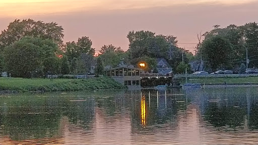 Park «Lake Park», reviews and photos, 2100-2198 Lee St, Des Plaines, IL 60018, USA