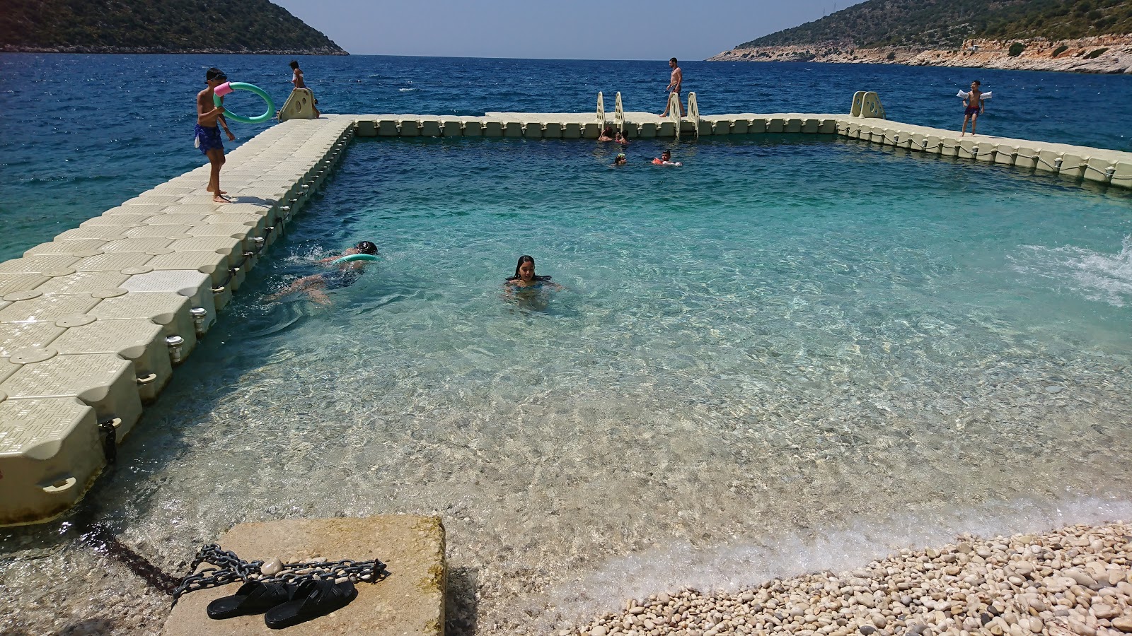 Φωτογραφία του Gokliman Beach με επίπεδο καθαριότητας πολύ καθαρό