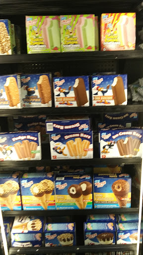 Supermarket «Cash Saver Grocery», reviews and photos, 3044 Wilson Ave, Louisville, KY 40211, USA