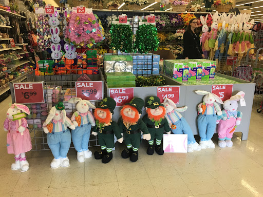 Craft Store «A.C. Moore Arts and Crafts», reviews and photos, 5800 Crossroads Cir, Falls Church, VA 22041, USA