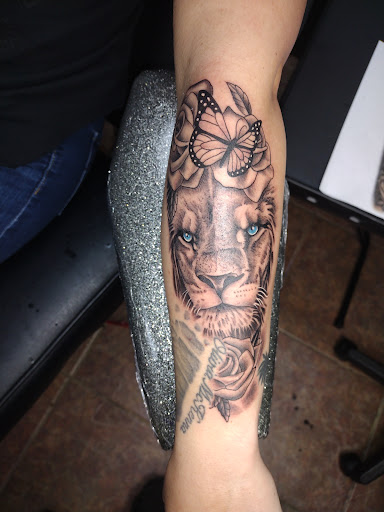 Explore child birth date tattoo ideas for guys, creative tattoo ideas in Searcy, available at Eternal Art Tattoo Studio lc