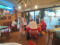 Atmosphère du Restaurant Le Pique Bouffigue à Hyères - n°6