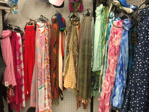 Shopping Mall «Base-Mar Shopping Center», reviews and photos, 2450 Baseline Rd, Boulder, CO 80305, USA