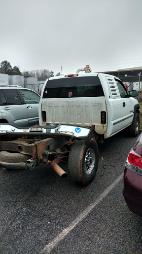 Auto Body Shop «ABRA Auto Body & Glass», reviews and photos, 20 Herring Rd, Newnan, GA 30265, USA