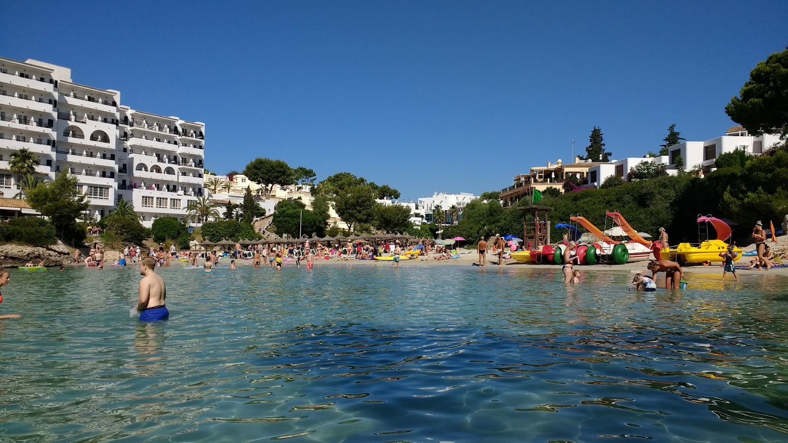 Photo of Playa de Cala Ferrera amenities area