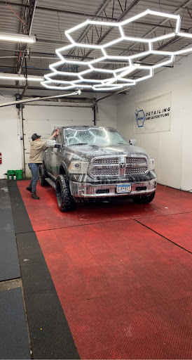 Inline Detailing and Autostyling en Maple Grove