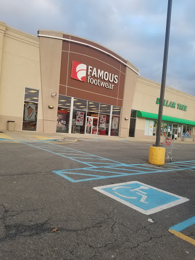 Shoe Store «Famous Footwear», reviews and photos, 32 Main Ave, Clifton, NJ 07014, USA