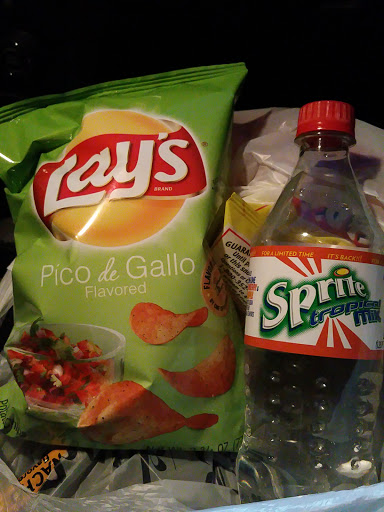 Shopping Mall «Pointe Plaza Shopping Center», reviews and photos, 19251 Mack Ave #90, Grosse Pointe Woods, MI 48236, USA