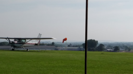 Skydiving Center «Maytown Sport Parachute Club», reviews and photos, 188 Airport Rd, Marietta, PA 17547, USA