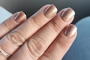 Tip Top Nails image