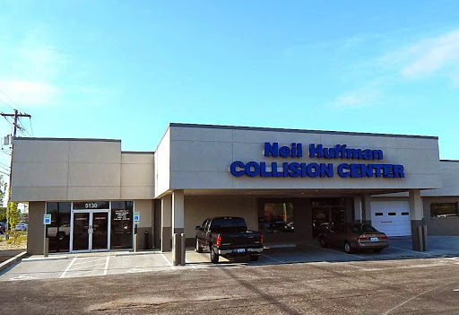 Auto Body Shop «Neil Huffman Collision Center Dixie», reviews and photos, 5130 Dixie Hwy, Louisville, KY 40216, USA