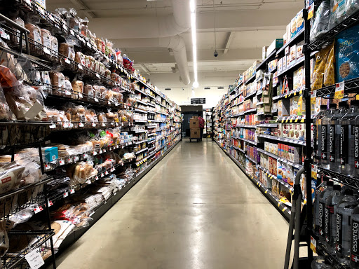 Grocery Store «Whole Foods Market», reviews and photos, 90 E Putnam Ave, Greenwich, CT 06830, USA
