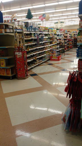 Grocery Store «Jay C Food Plus», reviews and photos, 815 Highlander Point Dr, Floyds Knobs, IN 47119, USA