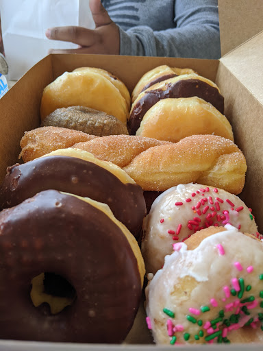 Donut Shop «Great American Donut Shop», reviews and photos, 901 US-31 BYP, Bowling Green, KY 42101, USA