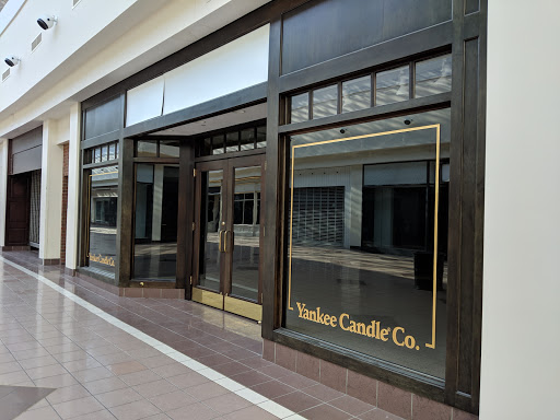 Shopping Mall «ShoppingTown Mall», reviews and photos, 3649 Erie Blvd E, Syracuse, NY 13214, USA