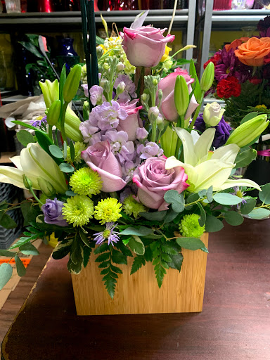 Florist «Victorian Rose Florist», reviews and photos, 53 Main St, Hebron, CT 06248, USA