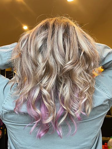Beauty Salon «Color Bar Beauty Salon», reviews and photos, 519 N Mountain Rd, Harrisburg, PA 17112, USA