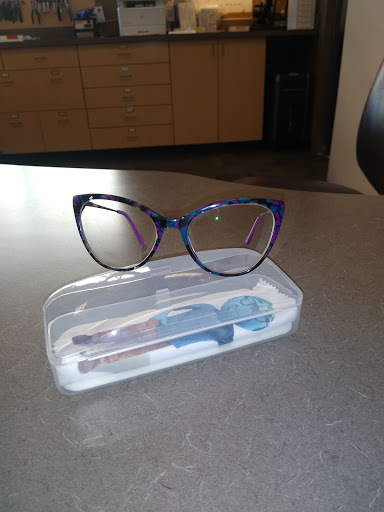 Eye Care Center «Eyeglass World», reviews and photos, 3135 S Rochester Rd, Rochester Hills, MI 48307, USA