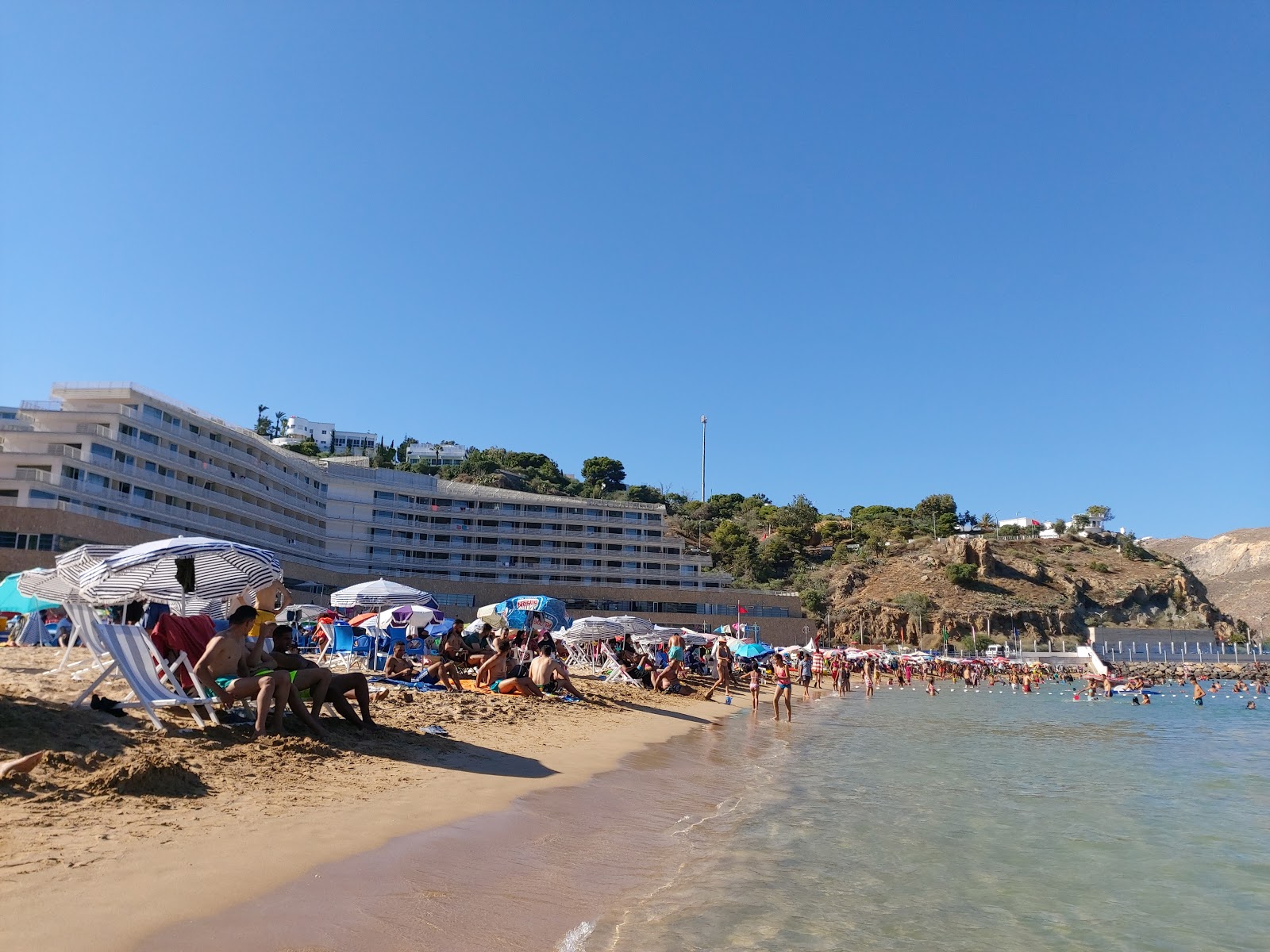 Foto di Spiaggia Quemado e l'insediamento