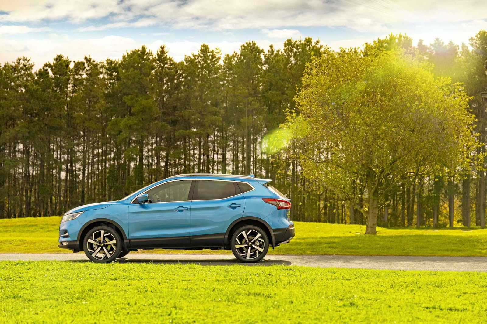 Packed with the latest safety kit and with high-end Nappa leather covered seats, the Nissan Qashqai Ti starts from $37,990 plus on-roads.
