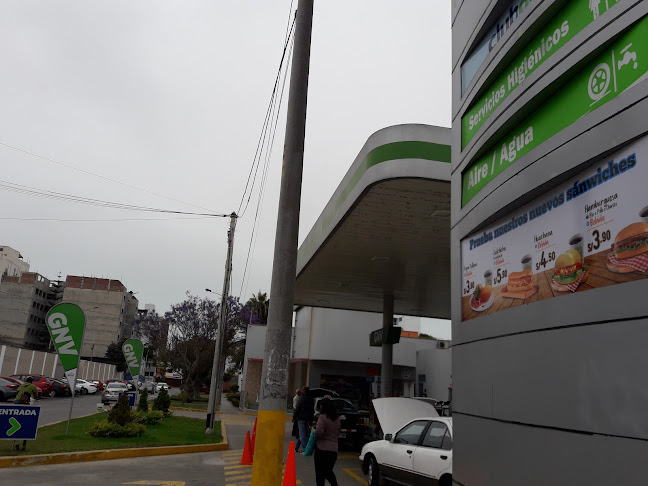 Opiniones de EDS La Marina en San Miguel - Gasolinera