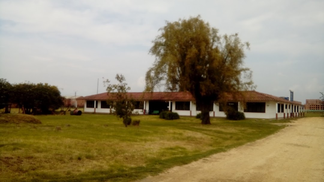 Liceo Campestre El Nogal