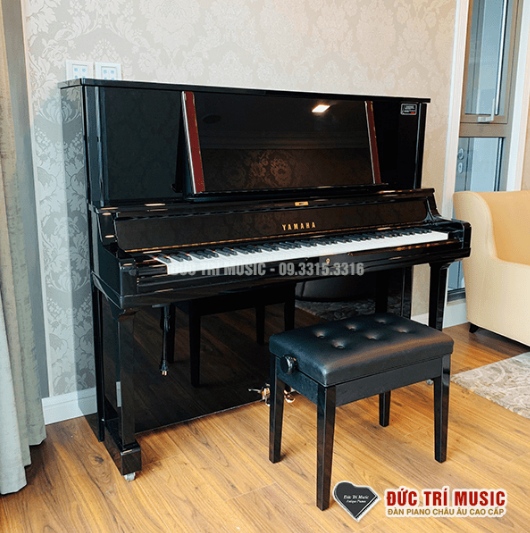 Đàn Upright piano Yamaha YUS5 UPR01088 nhỏ gọn và tinh tế