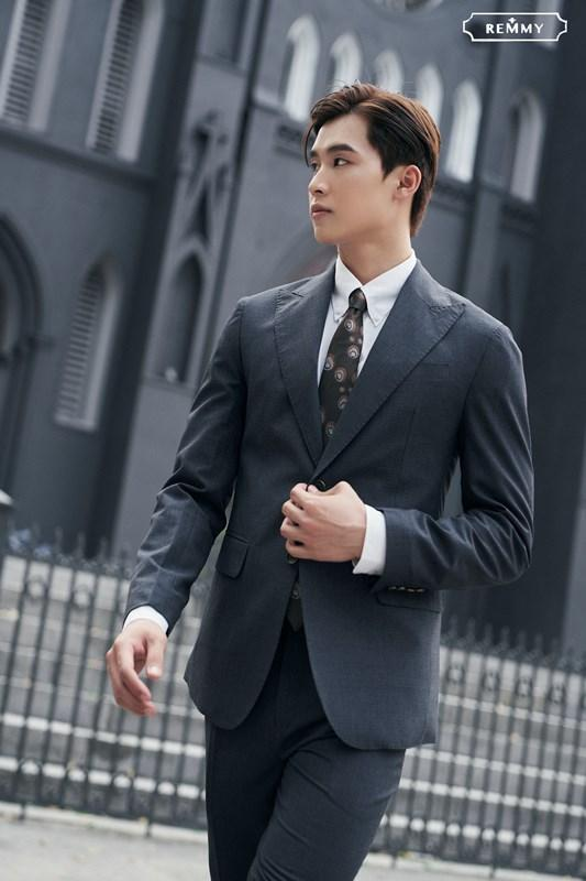 Chọn vest kiểu dáng đơn giản