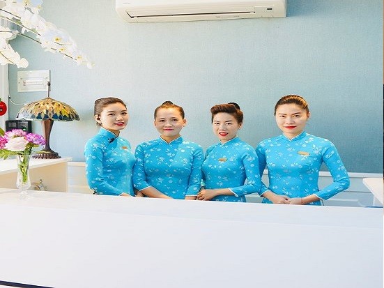 Nhân viên ở Quỳnh Như có tay nghề tốt và được đào tạo bài bản