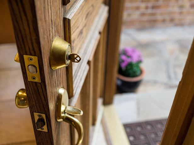 Electronic Door Lock The New Weapon In The Fourth Industrial
