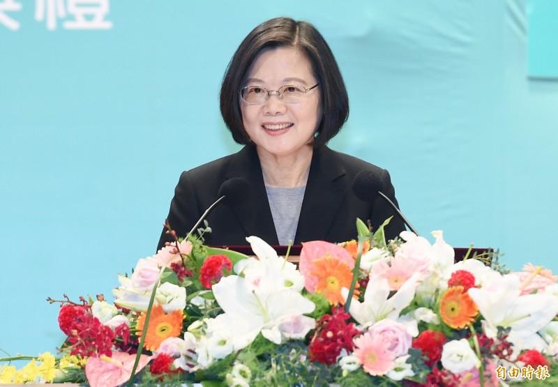 總統蔡英文霸氣表示，身為台灣總統，她會和所有球迷跟玩家一起，守護得來不易的民主自由價值。（資料照）