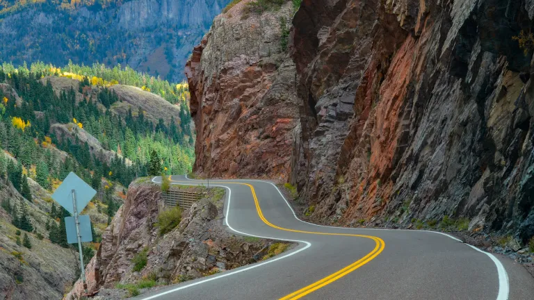 The 10 Most Scary Mountain Roads in America
