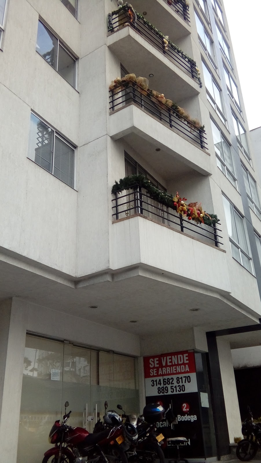 Edificio Versalles Plaza
