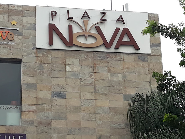 Plaza Nova