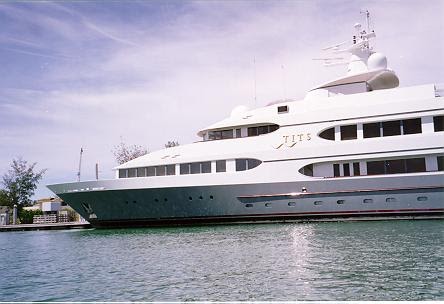 yacht del sultano del brunei
