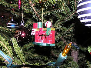 pl: Ozdoby choinkowe. en: Christmas ornaments.