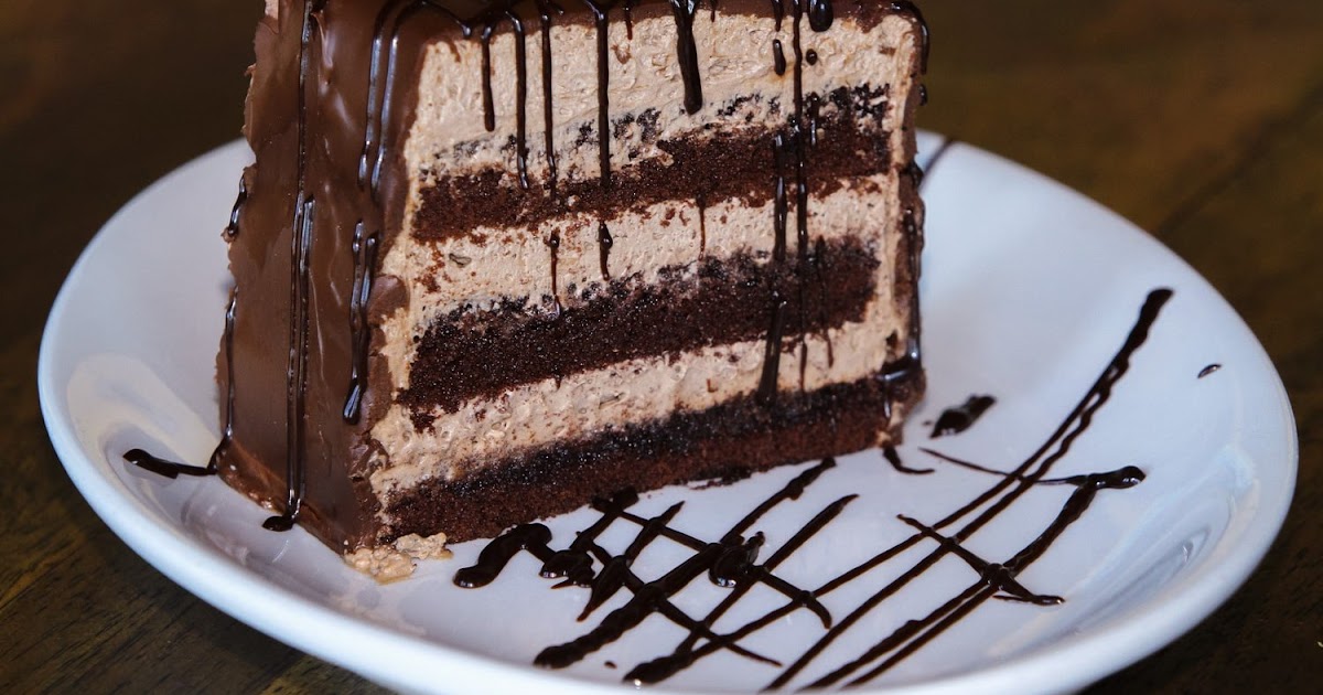 Where Does Tom Cruise Order The Coconut Cake The History