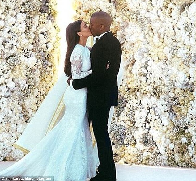 núpcias Sonho: casamento branco: Kim e Kanye casar no Forte di Belvedere em Florença, Itália, maio 2014