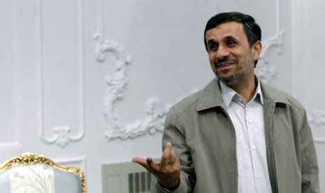 Ahmadinejad tak Keberatan Anaknya Kencani Yahudi