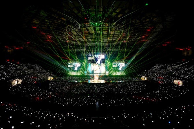 exo concert world tour