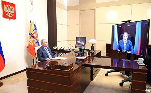 Президент России Владимир Путин провёл рабочую встречу с врио Главы РД Сергеем Меликовым