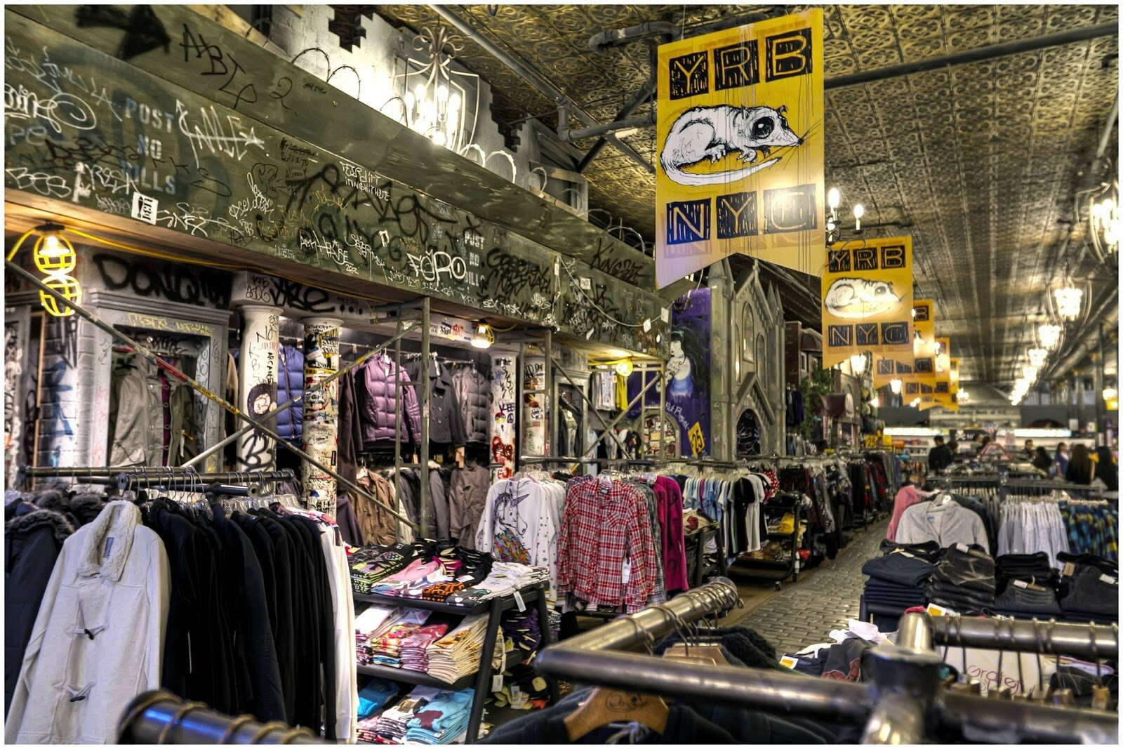 hip hop clothing stores