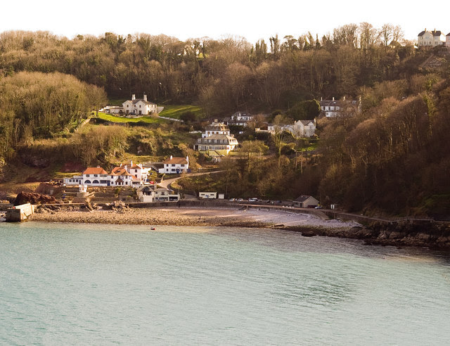File:Babbacombe beach - geograph.org.uk - 1493448.jpg