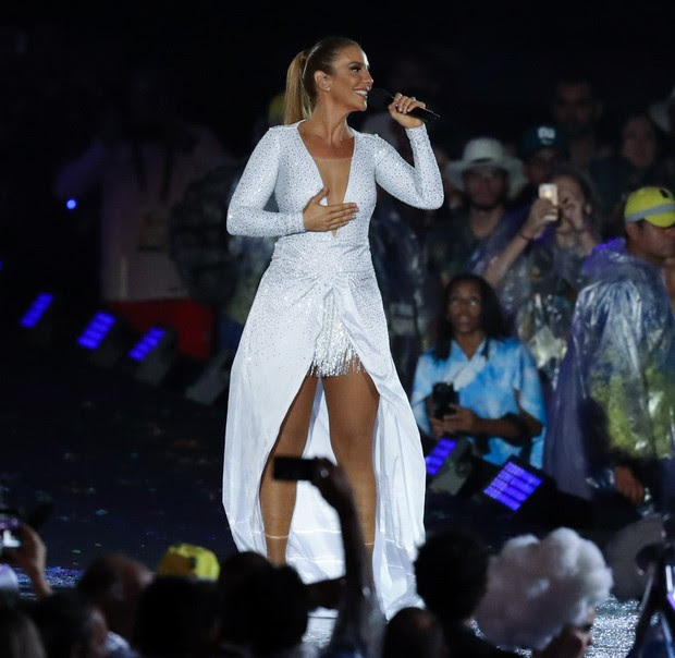 Ivete Sangalo cerimônia de encerramento da Paralimpíada (Foto: Glaucon Fernandes/AgNews) Ivete Sangalo cerimônia de encerramento da Paralimpíada (Foto: Glaucon Fernandes/AgNews)