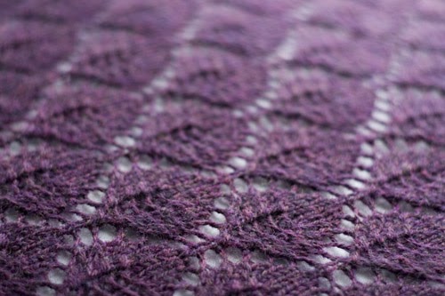 The Potential of Yarn: FO: Lace Leaf Shawl